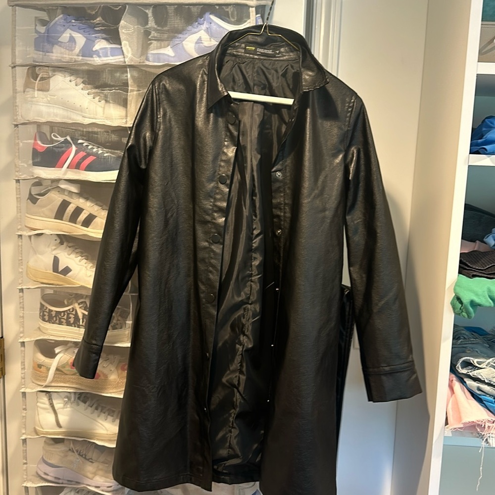 Black trench coat with tie